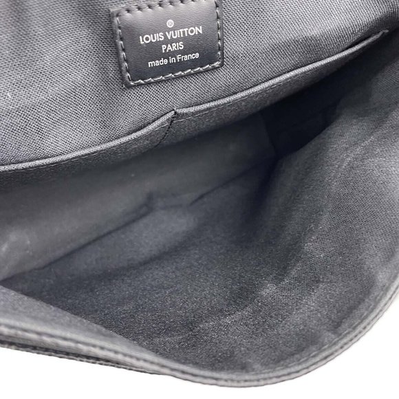 District PM Graphite Leather Black Shoulder Bag - Picture 10 of 10